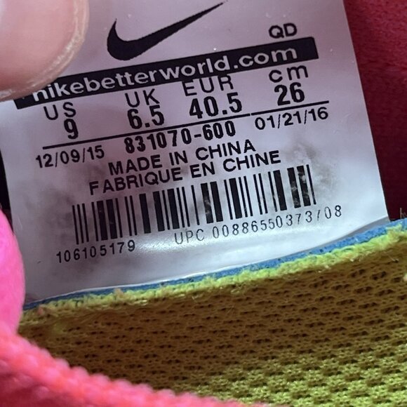 Nike Free RN Motion Flyknit Women's Size 9 Running Shoes Pink/Black 831070-600 - Picture 9 of 9